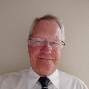 Philip Kithil Headshot